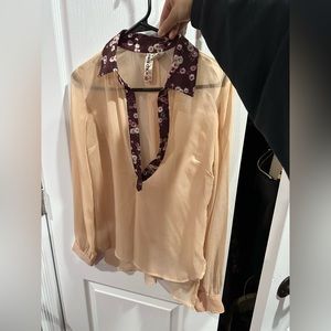 Floral collar blouse